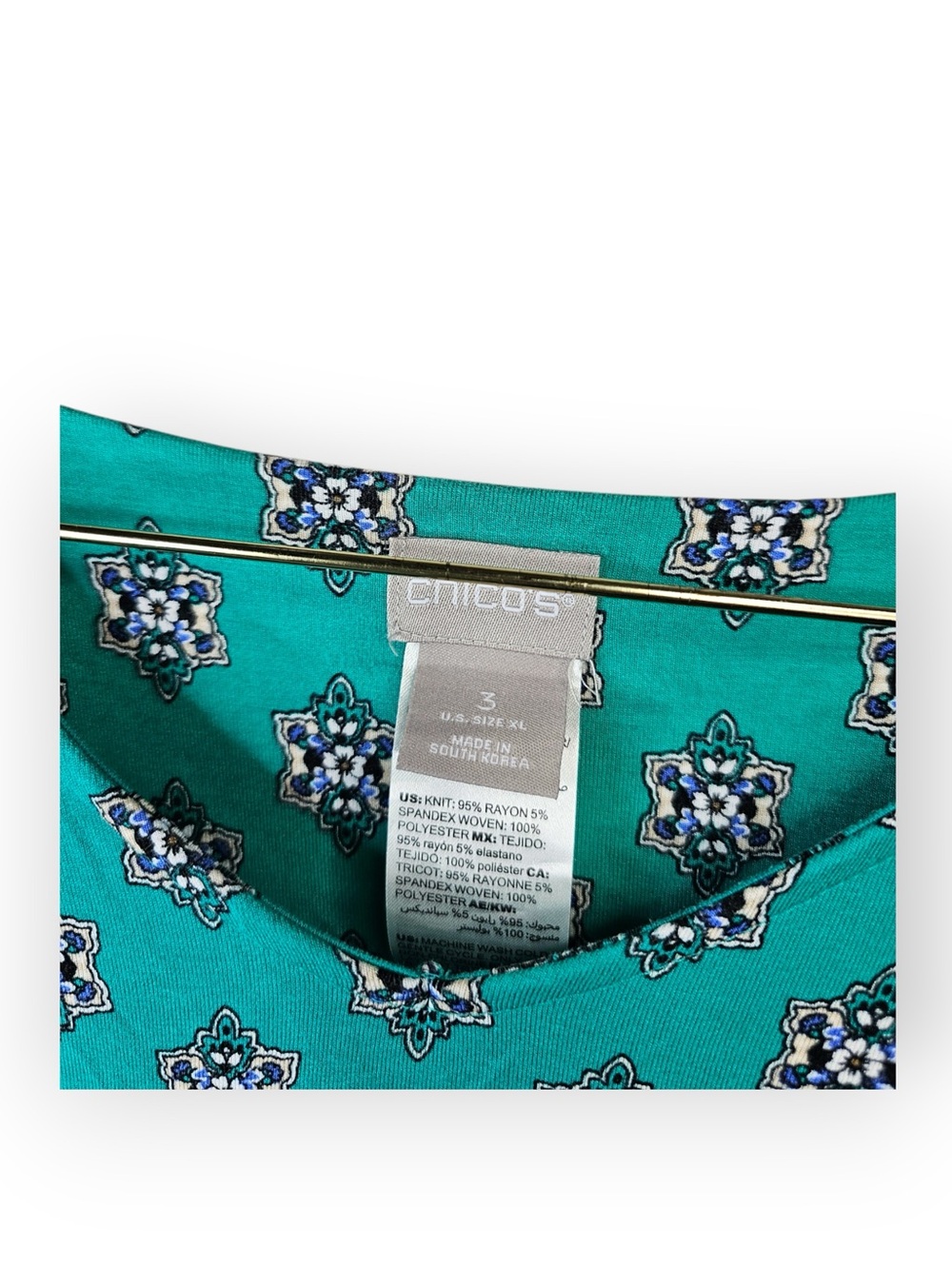 Chico's Teal Mandala Print Short Sleeve Top Size 3 XL Mixed Media - Picture 4 of 5